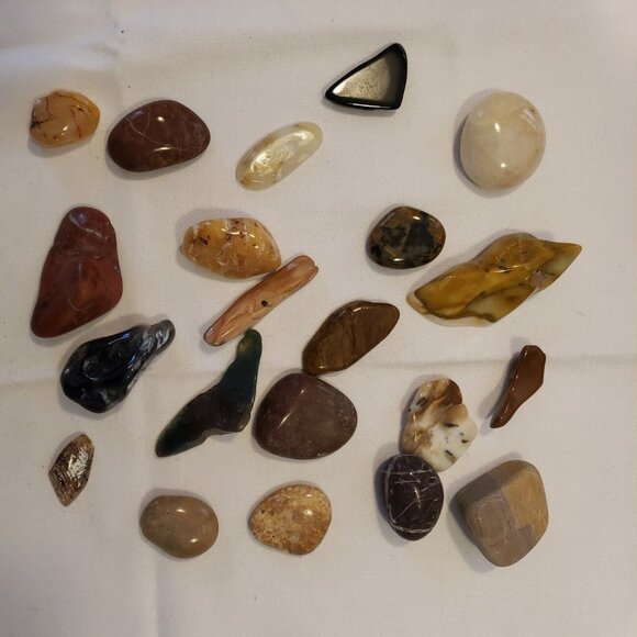 Tumbled Stones Lot Polished Rocks Hobbyist 7 Lbs+ Bulk Crystal Healing Reiki Gem - Picture 7 of 12